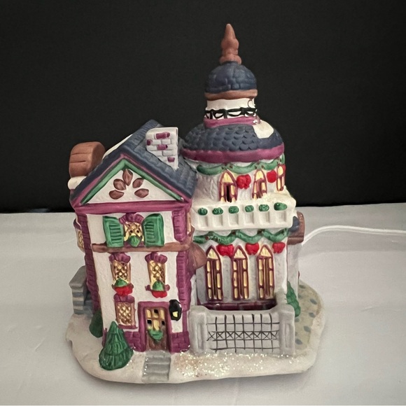 Vintage Ceramic Christmas Church Holiday Village Lighted Building House - Picture 4 of 11